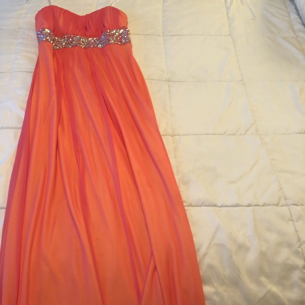 Long formal dress
